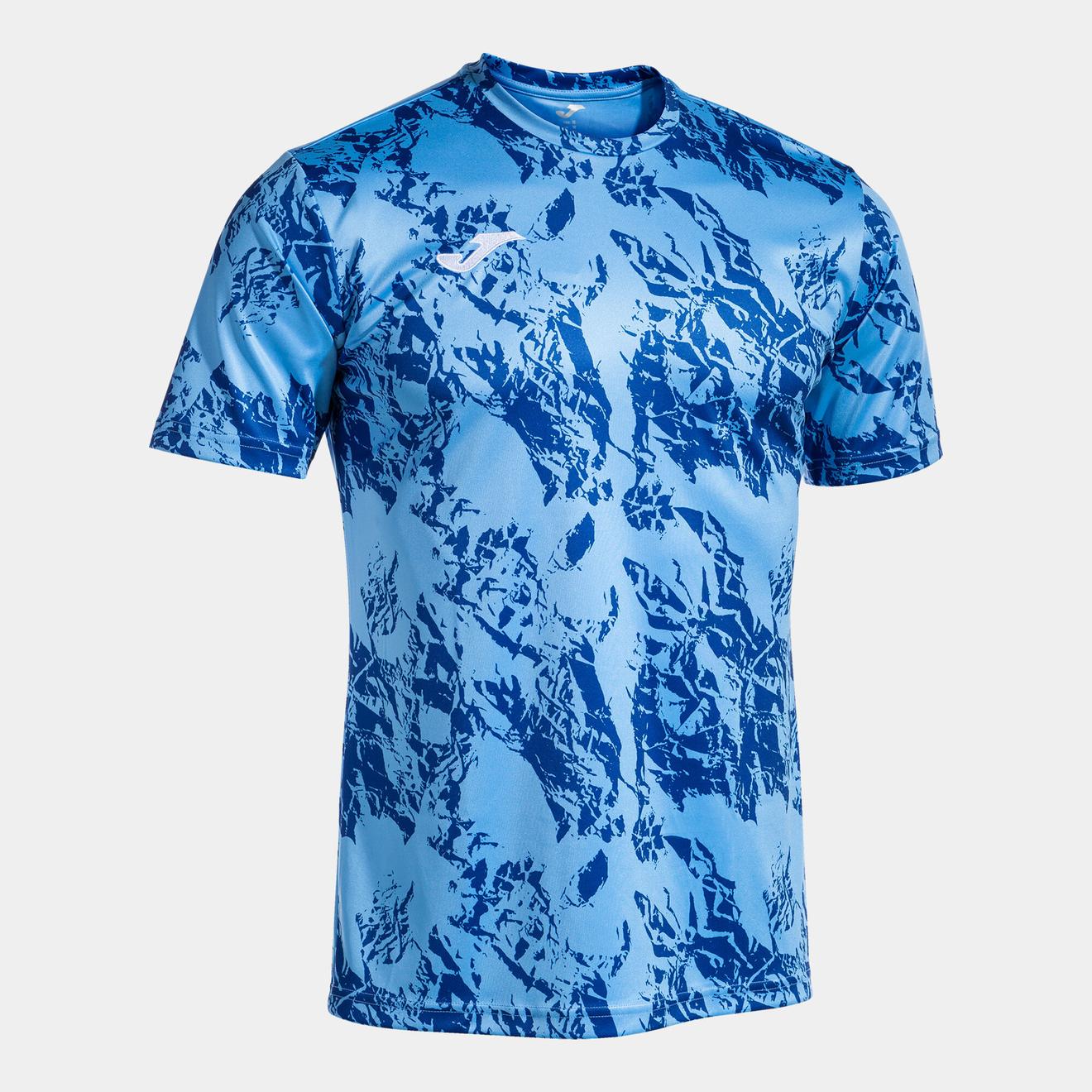 Oferta de Camiseta manga corta hombre Lion celeste azul por $11,36 en Joma