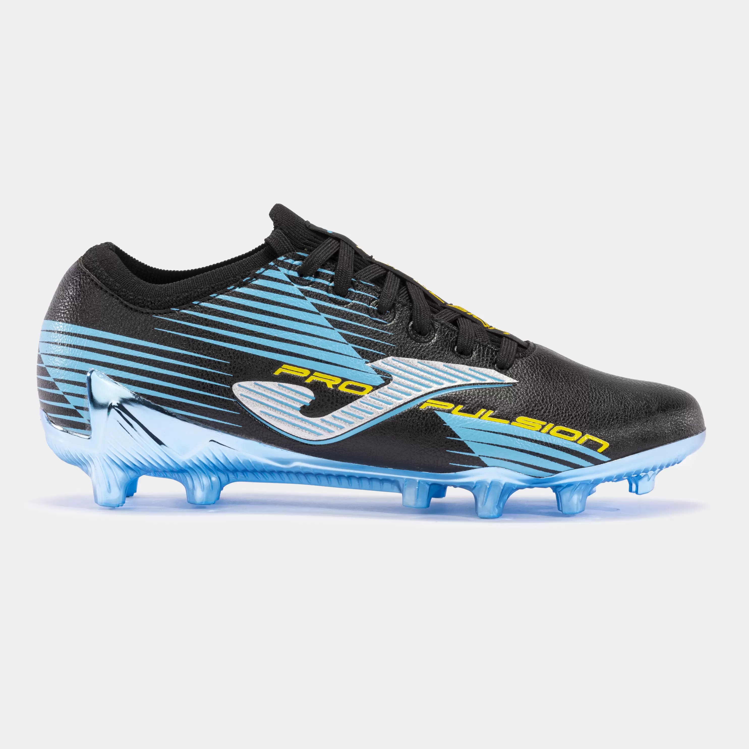 Oferta de Botas fútbol Propulsion Cup 24 terreno firme FG negro turquesa por $113,64 en Joma