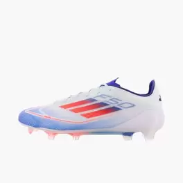 Oferta de Adidas F50 Elite césped natural seco por $349,99 en Marathon Sports