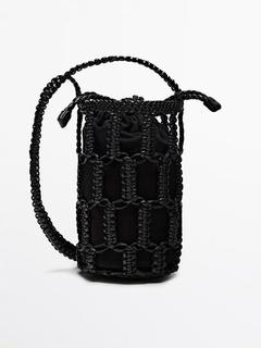 Oferta de Bolso mini bucket trenzado piel napa por $179 en Massimo Dutti